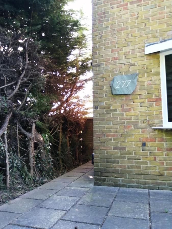 Ferienwohnung * Quest Fulfiller * Southampton Exterior foto